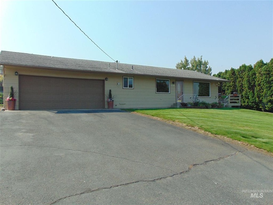 417 Riverview Dr, Asotin, WA 99402 - photo 1