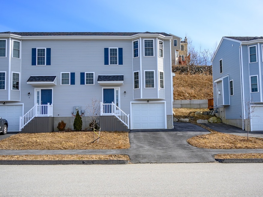 7 Bittersweet Blvd, Worcester, MA 01607 - photo 1