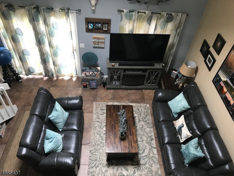 4 Davos Dr unit 4, Vernon, NJ 07462 - photo 1