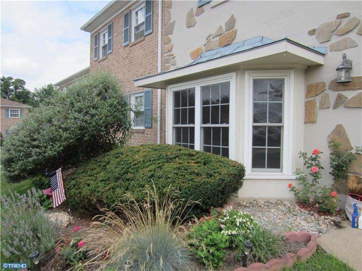 9 Donovan Ct, North Wales, PA 19454 - photo 1