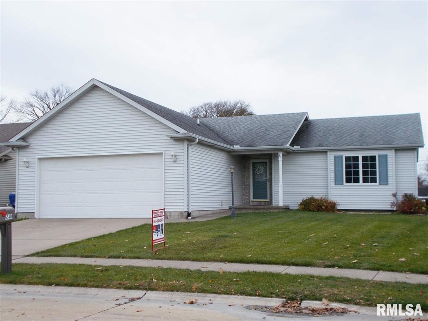 6540 Madison St, Davenport, IA 52806 - photo 1