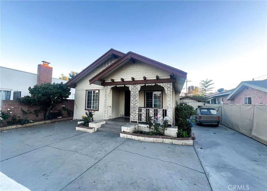 910 E 19th St, Long Beach, CA 90806 - photo 1