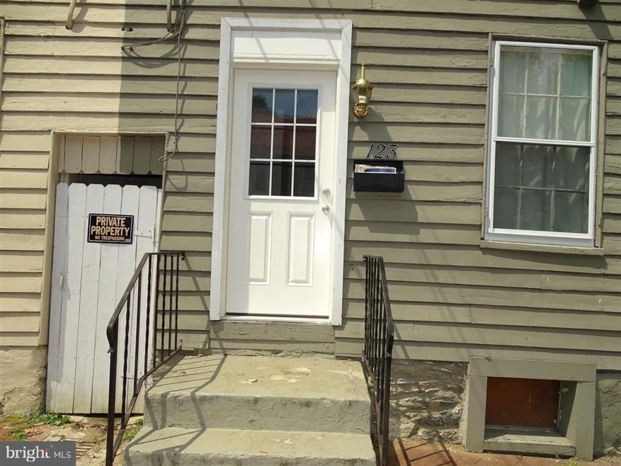 123 W South St, Frederick, MD 21701 - photo 1