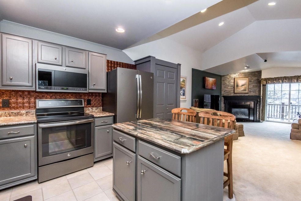 Kitchen to LR