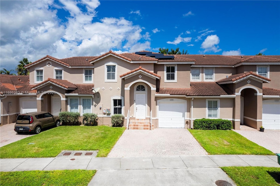 13761 SW 274th Terrace, Homestead, FL 33032 - photo 1