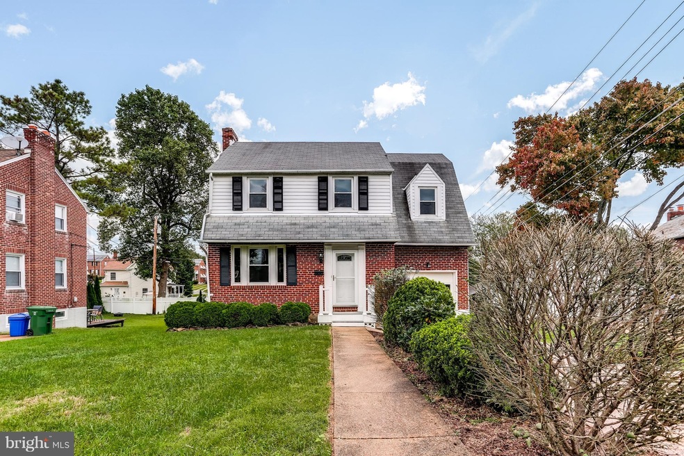 717 Devonshire Rd, Baltimore, MD 21229 - photo 1