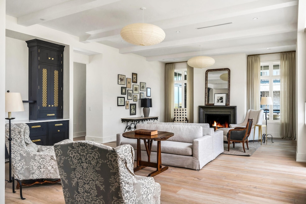 For Sale $5,800,000 • Co-Listing Agent