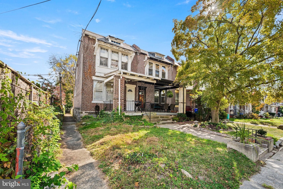 102 W Cliveden St, Philadelphia, PA 19119 - photo 1