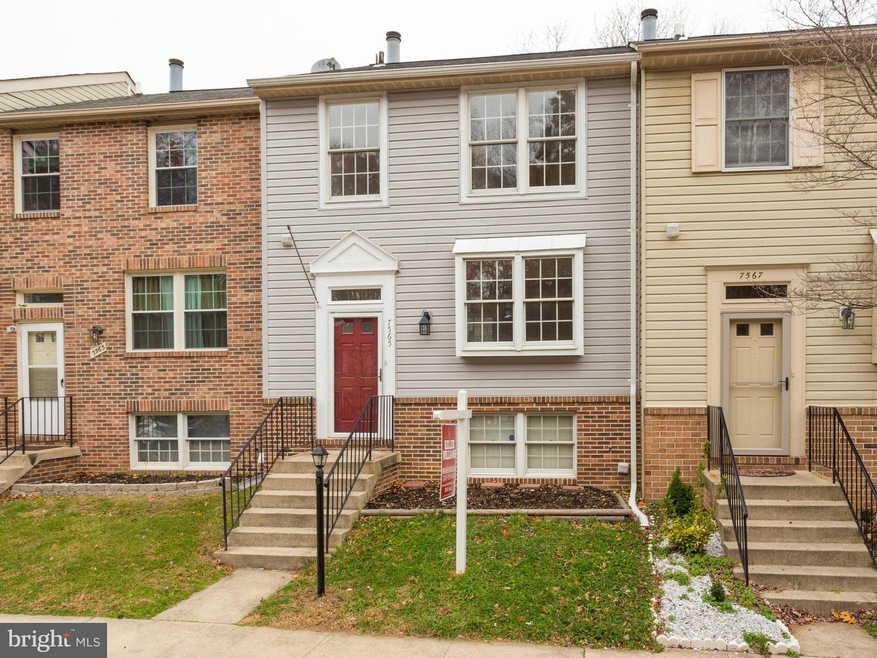 7565 Aspenpark Rd, Lorton, VA 22079 - photo 1