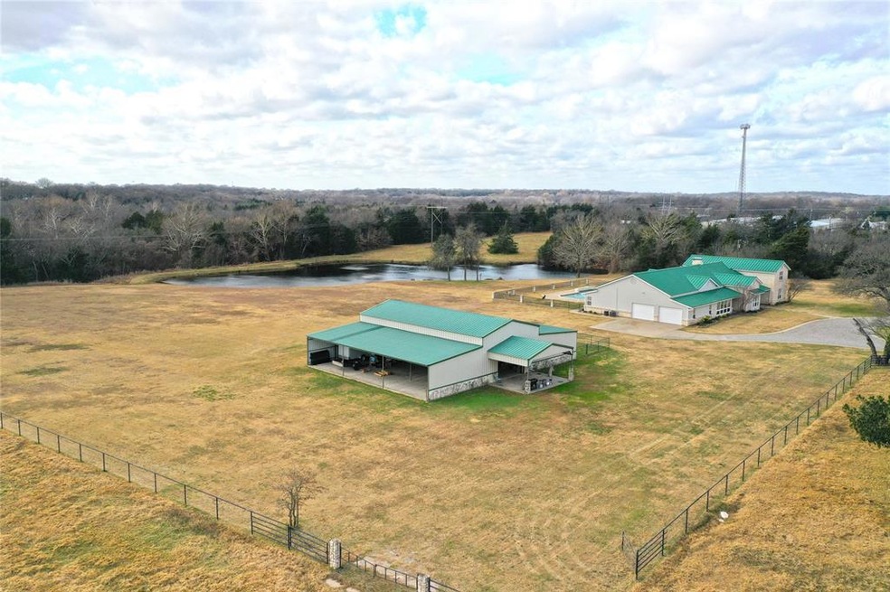158 Davis Forest Ln, Pottsboro, TX 75076 - photo 1