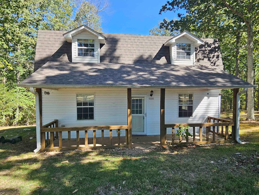 4300 Underwood Mountain Rd, Tuscumbia, AL 35674 - photo 1