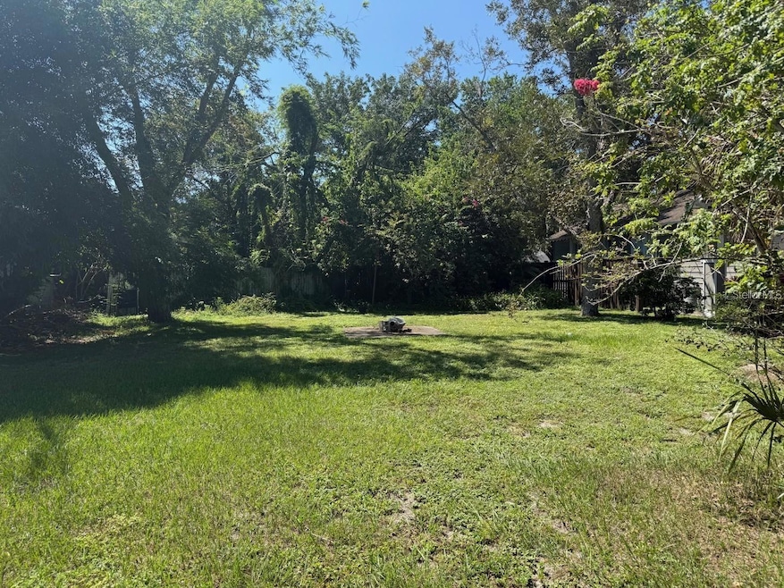 208 1/2 W Fern St, Tampa, FL 33604 - photo 1