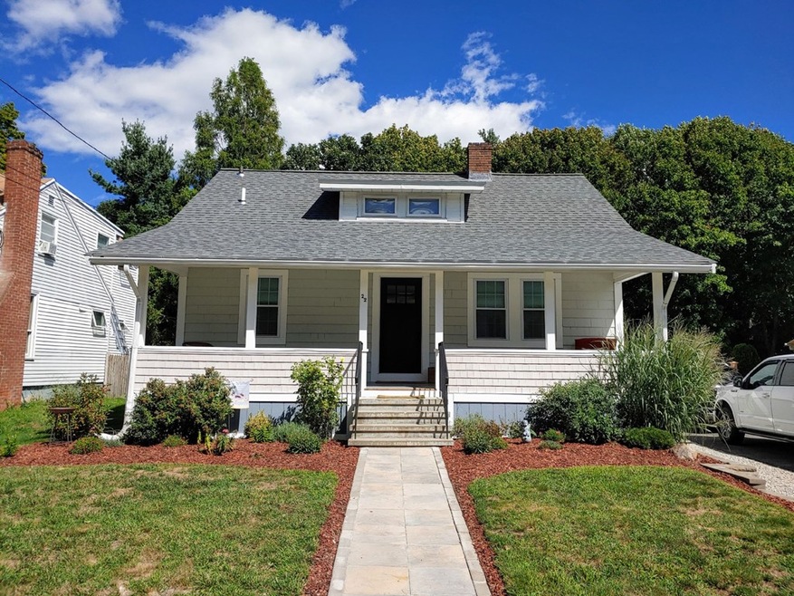 22 Rockcroft Rd, Weymouth, MA 02188 - photo 1