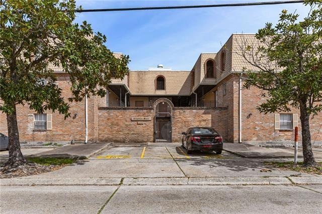 For Rent $1,200/month