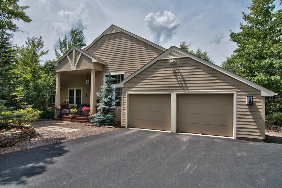 106 Plateau Rd, Pocono Pines, PA 18350 - photo 1