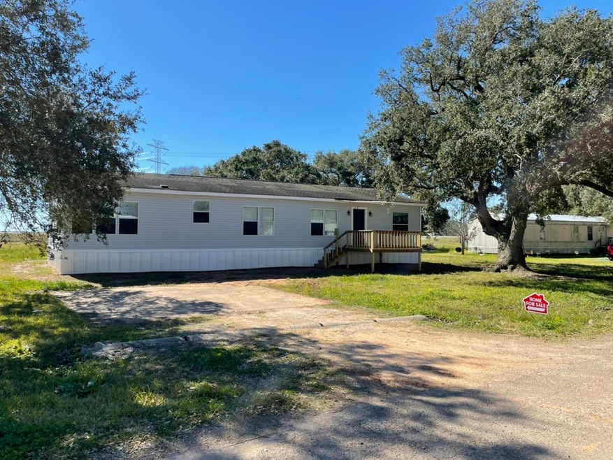 124 Country Oaks St unit Lot 50, Brazoria, TX 77422 - photo 1