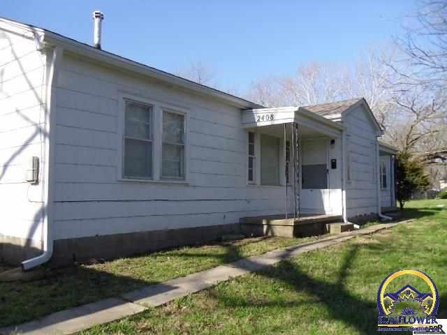 2406 SW Buchanan St, Topeka, KS 66611 - photo 1