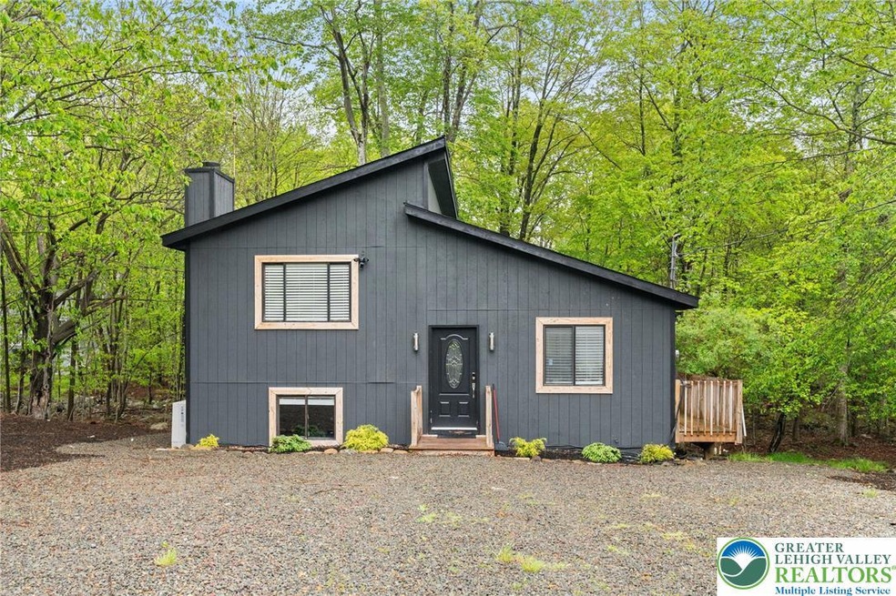 For Rent $1,600/month