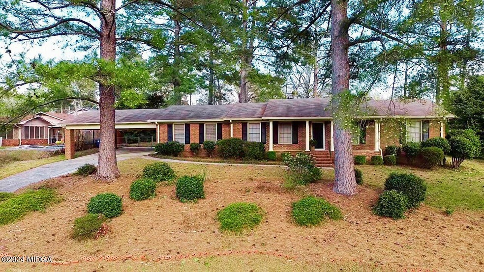 1443 Lake Valley Rd, Macon, GA 31210 - photo 1