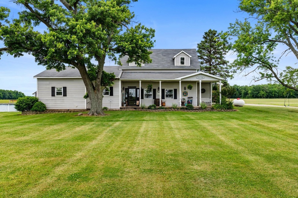 2377 E 500 N, Hartford City, IN 47348 - photo 1