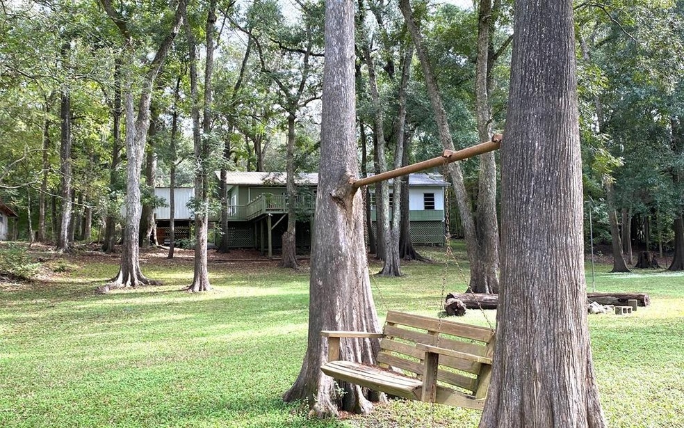 598 SW Manatee Terrace, Fort White, FL 32038 - photo 1