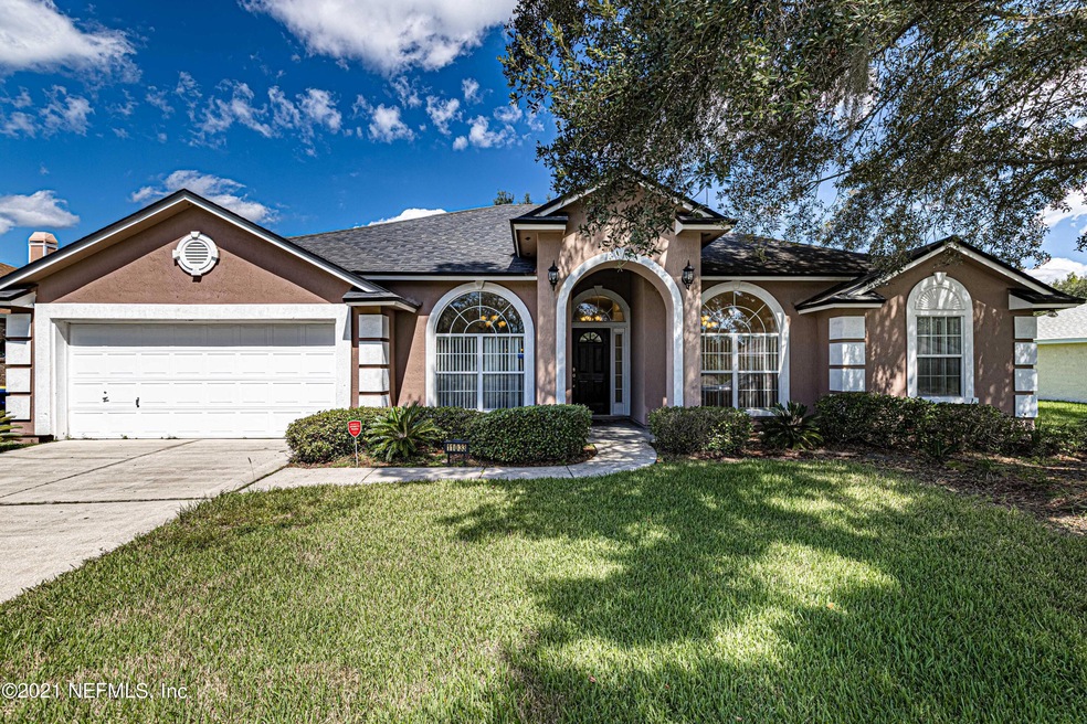 11033 Lydia Estates Dr W, Jacksonville, FL 32218 - photo 1