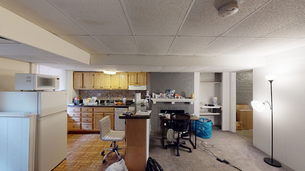For Rent $2,100/month