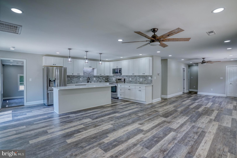 Under Contract $399,900 • Co-Listing Agent