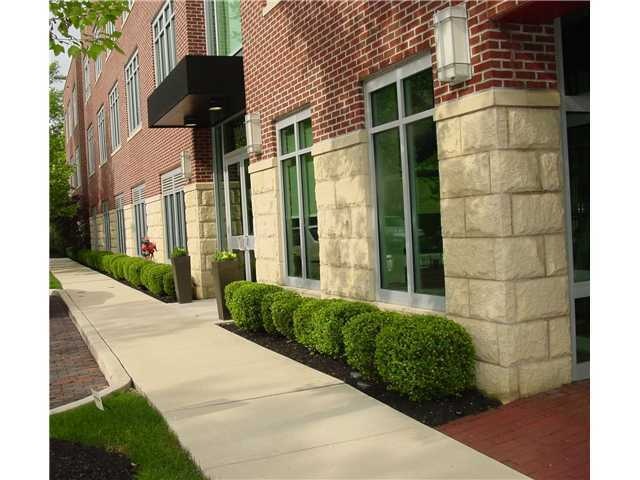 1000 S Dawson Ave unit 400, Columbus, OH 43209 - photo 1