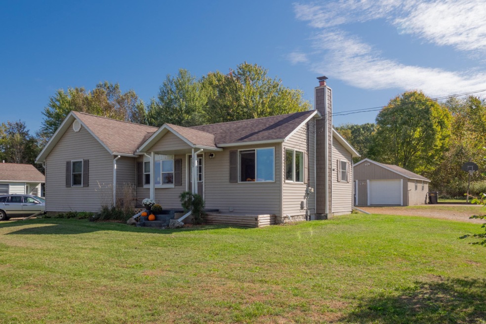 925 Marsh Rd-101