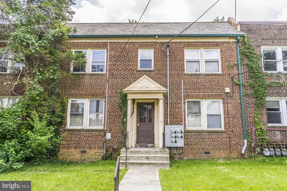 711 Jackson St NE, Washington, DC 20017 - photo 1