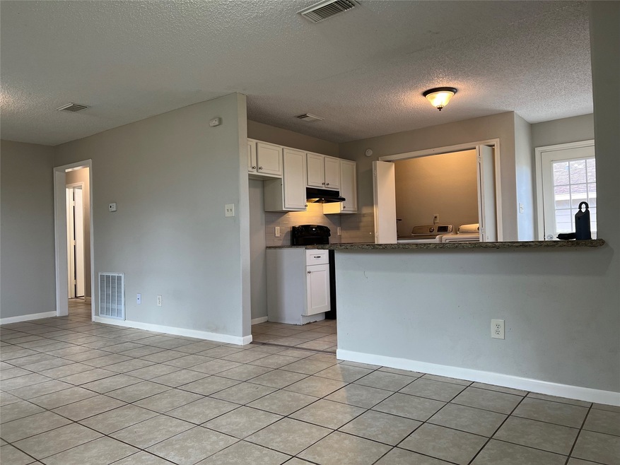 114 8th St, Rosenberg, TX 77471 - photo 1