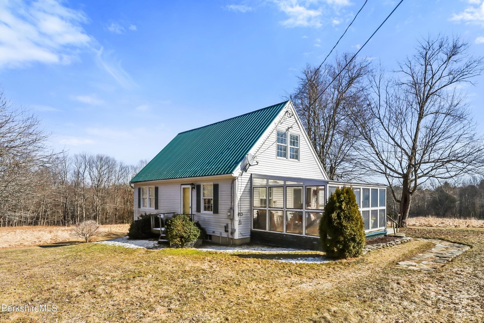 47 Rood Hill Rd, Sandisfield, MA 01255 MLS 242603