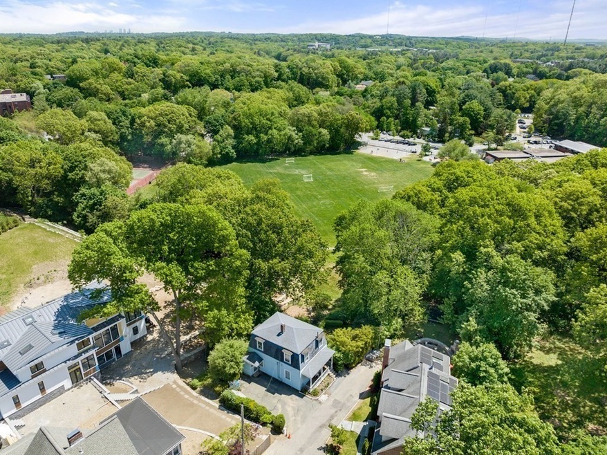 6 Walnut Place, Wellesley Hills, MA 02481 - photo 1