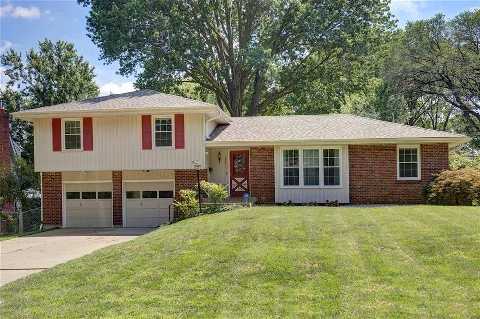 Sold • Co-Listing Agent