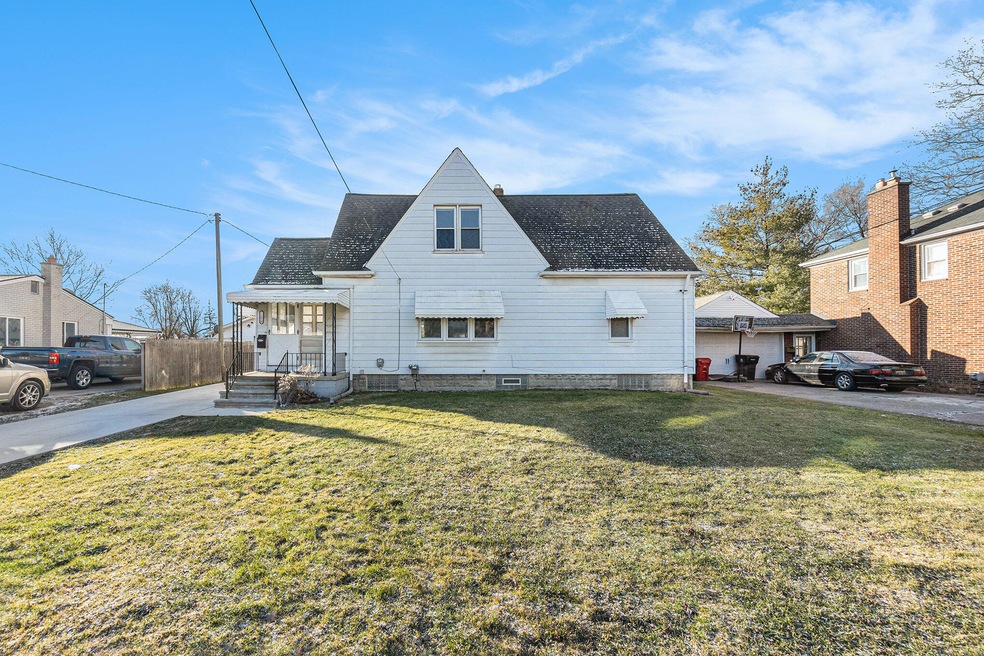 16020 Frazho Rd, Roseville, MI 48066 - photo 1