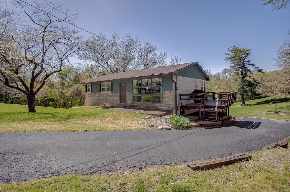 16 Ambrosius Place, Caseyville, IL 62232 - photo 1