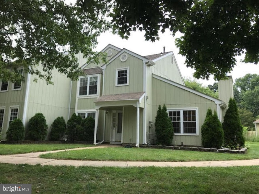 28 Pond View Dr, Plainsboro, NJ 08536 - photo 1