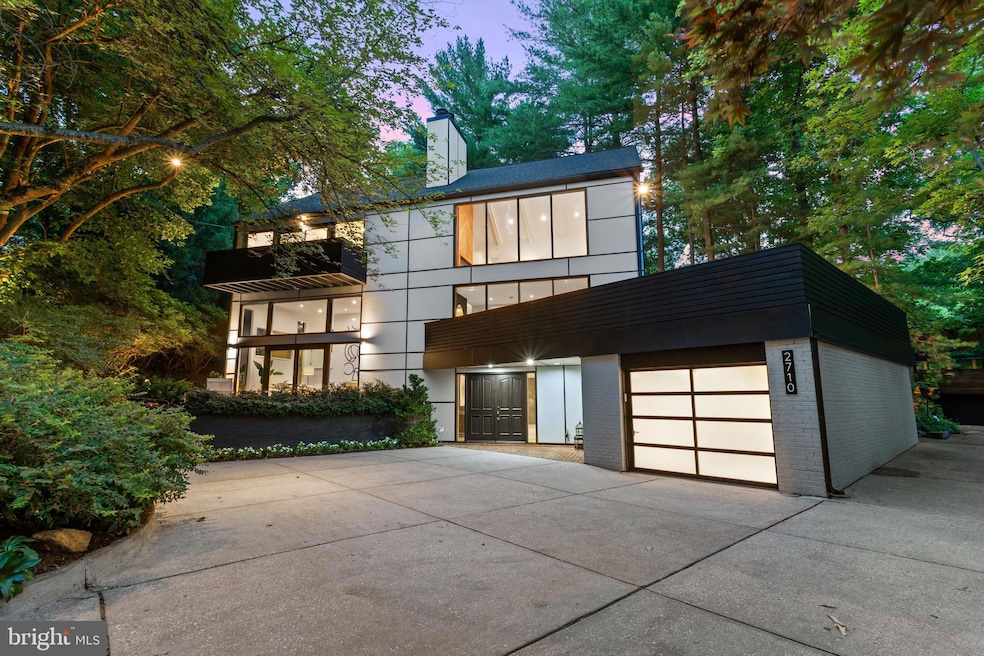 2710 Brandywine St NW, Washington, DC 20008 - photo 1