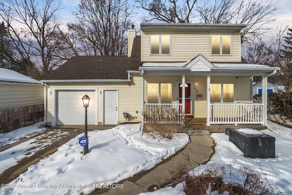 639 Paris Ave, Lansing, MI 48910 - photo 1
