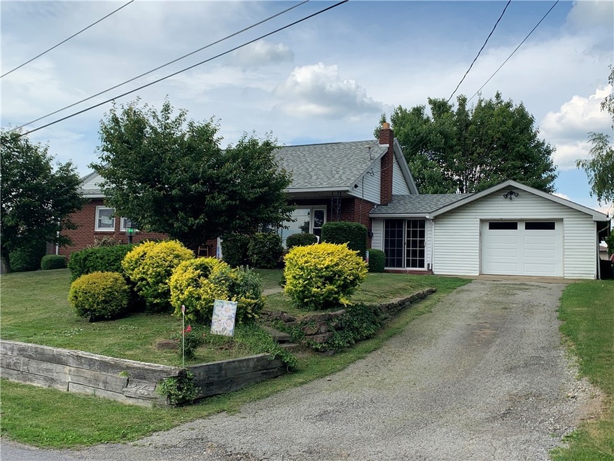 226 Meade St, Homer City, PA 15748 - photo 1