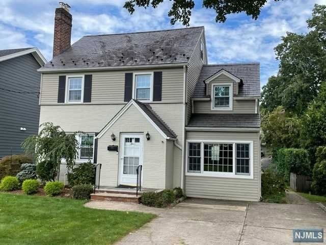 3 Trinity Ct, Bergenfield, NJ 07621 - photo 1