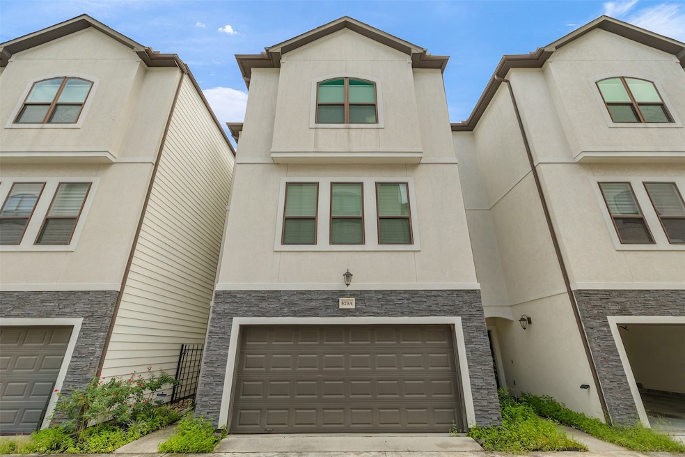 829 Wakefield Dr unit A, Houston, TX 77018 - photo 1