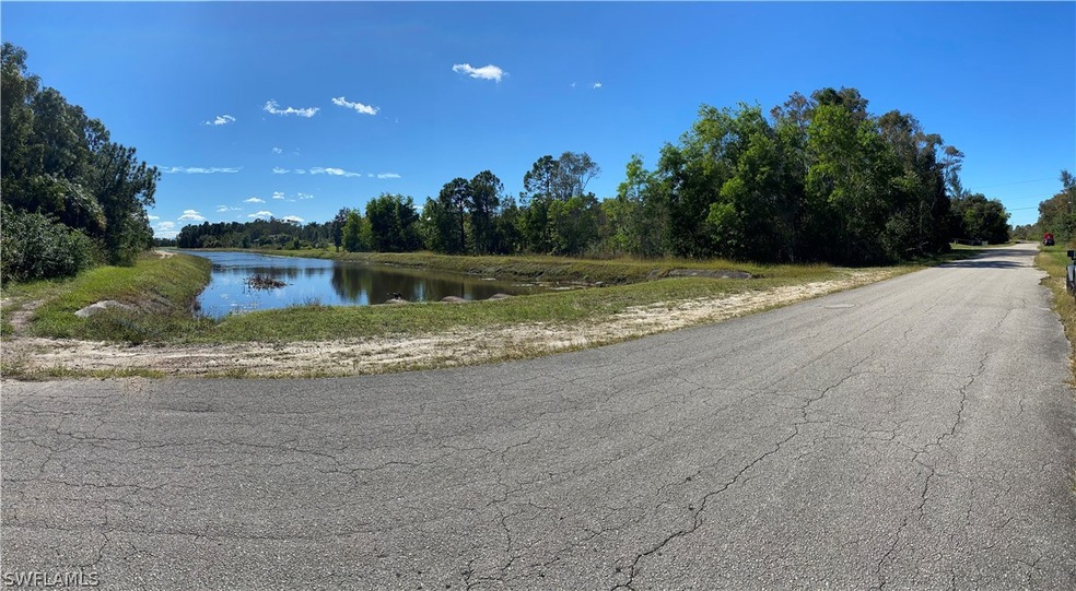 709 Kalamar Dr, Lehigh Acres, FL 33974 - photo 1