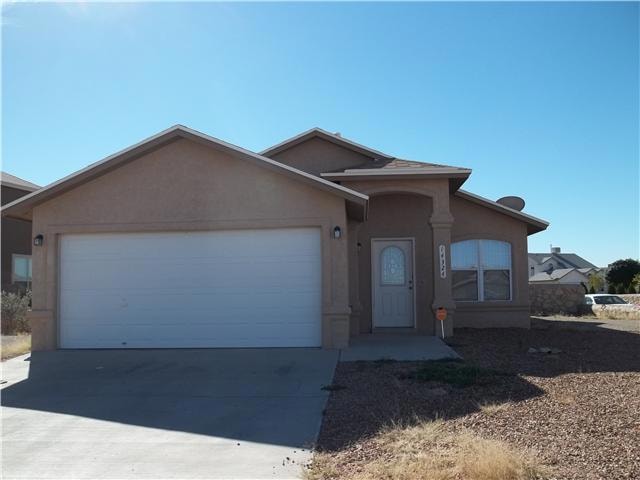 14324 Desert Sunset Dr, Horizon City, TX 79928 - photo 1