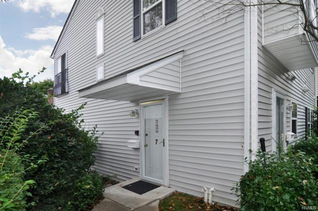 398 Cortlandt Ave unit 7, Mamaroneck, NY 10543 - photo 1