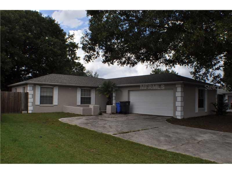 1006 Essex Ct, Brandon, FL 33510 - photo 1