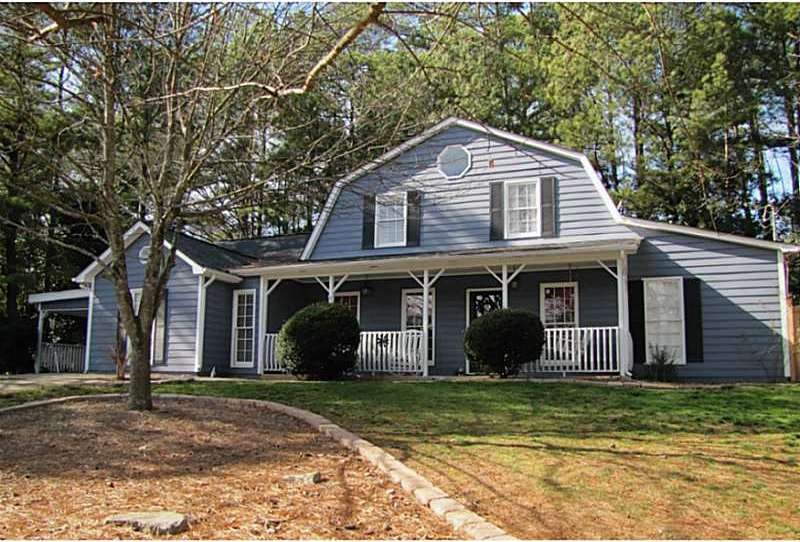 Exterior Front. Unique Gambrel House