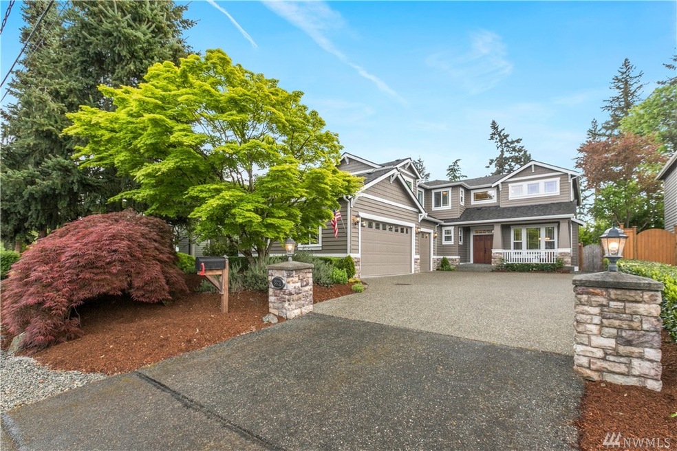 8821 SE 39th St, Mercer Island, WA 98040 - photo 1