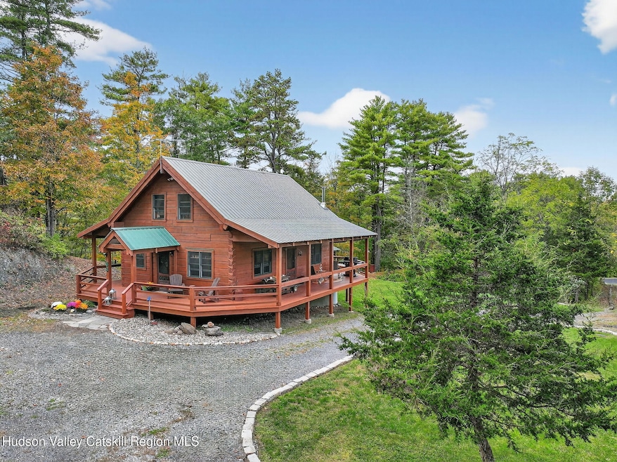 Under Contract $479,000 • Co-Listing Agent